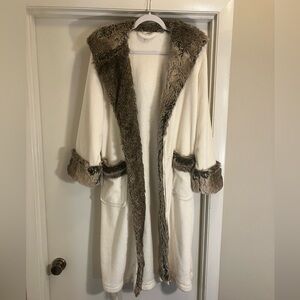Ombré Pottery Barn Fur-Edged Robe with Hood